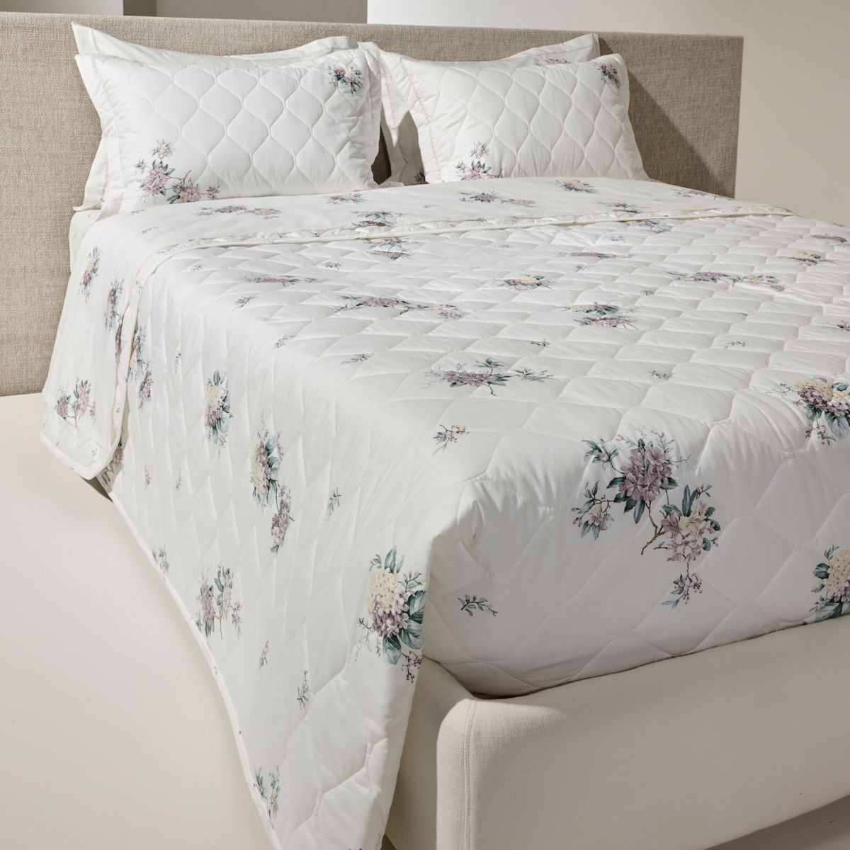 10 01 0590 Colcha Florenza Branco Lilas 002